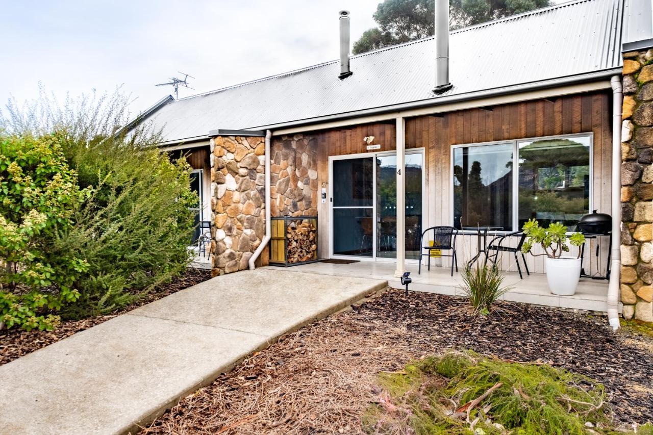Freycinet Stone 4 - Granite